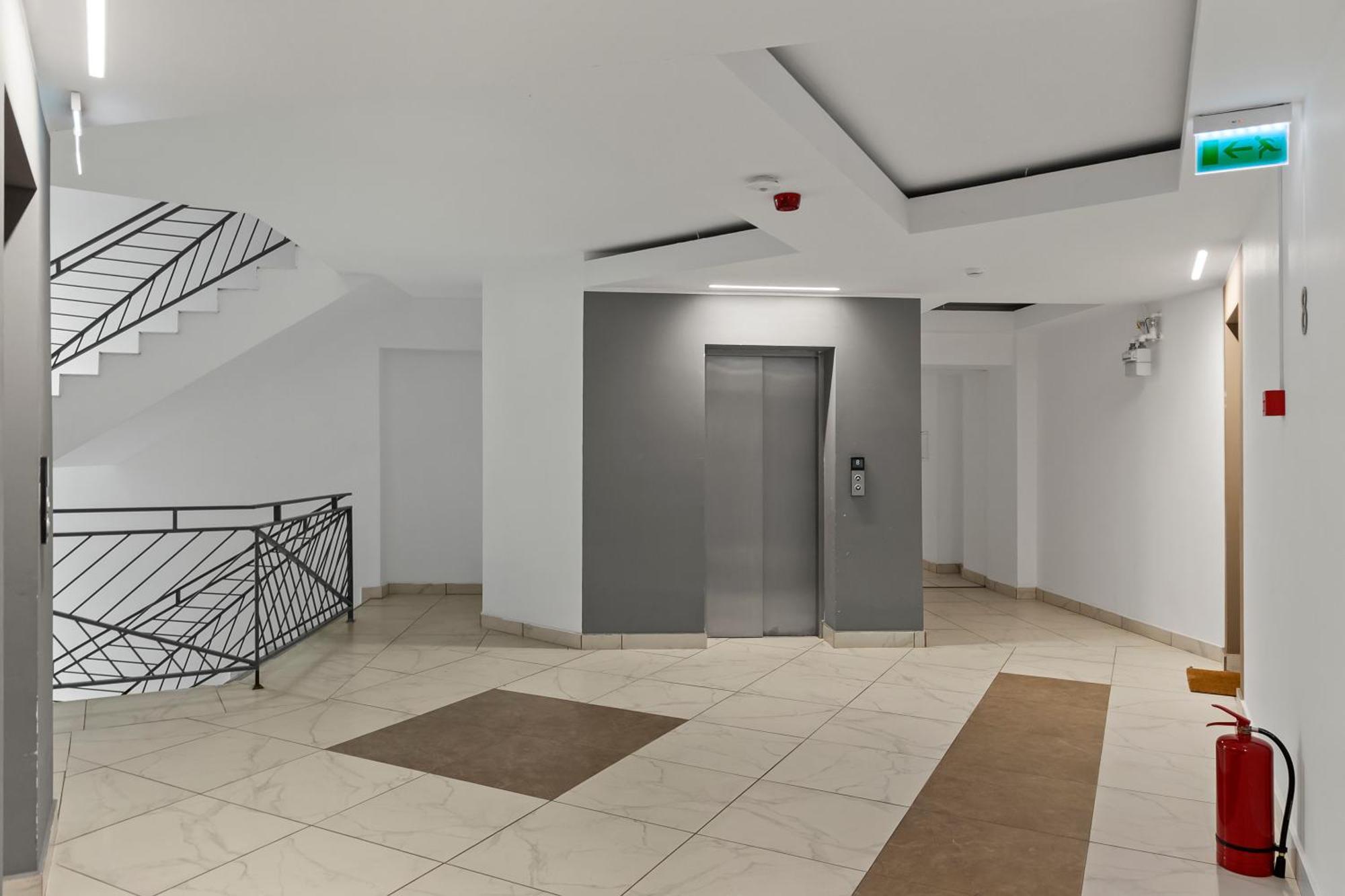 Mido Park Apartment With Private Parking & Self Check-In 부쿠레슈티 외부 사진