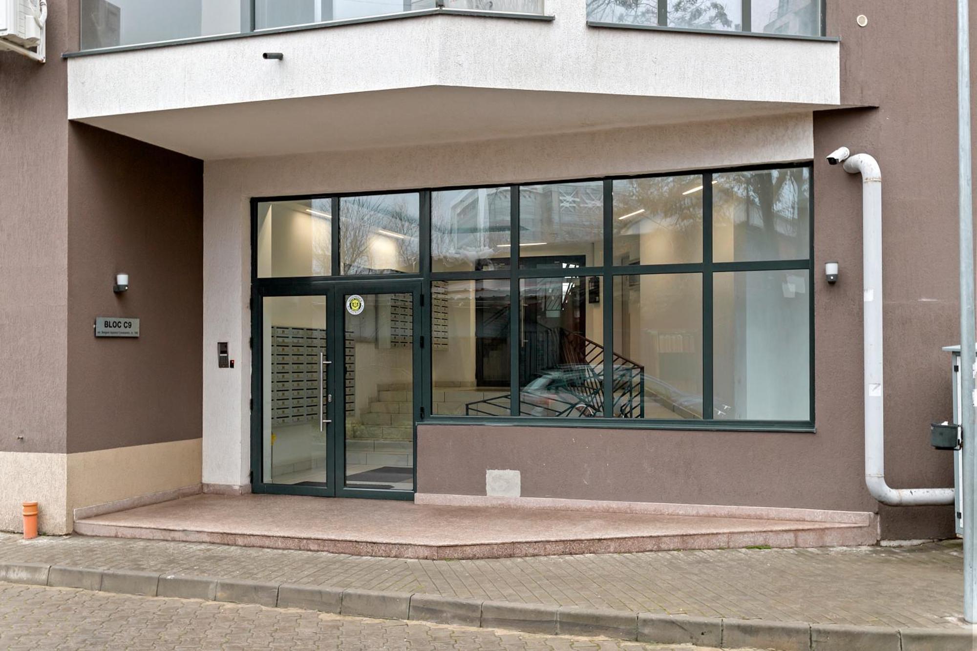 Mido Park Apartment With Private Parking & Self Check-In 부쿠레슈티 외부 사진