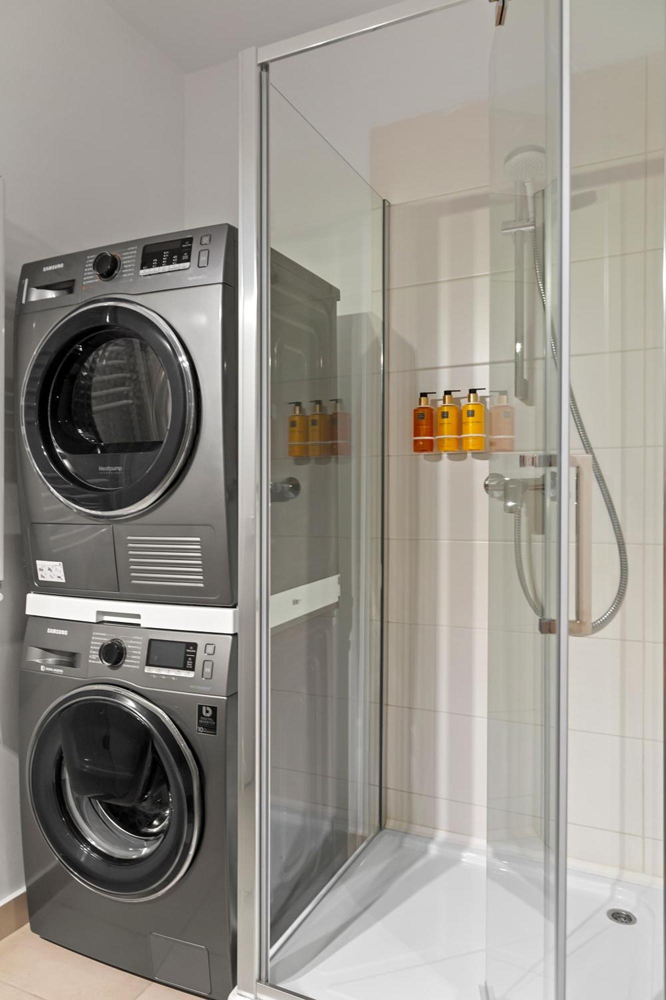 Mido Park Apartment With Private Parking & Self Check-In 부쿠레슈티 외부 사진