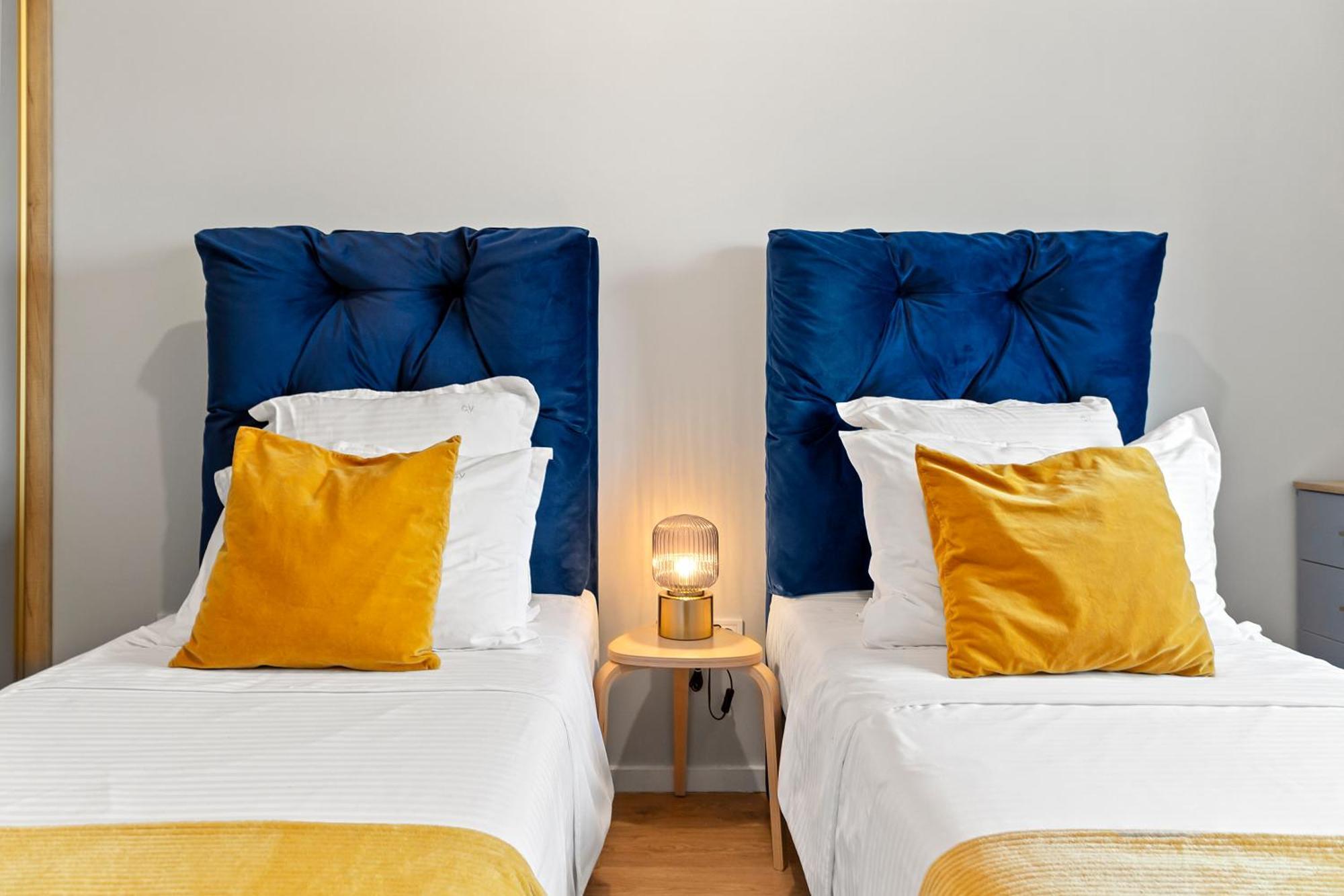 Mido Park Apartment With Private Parking & Self Check-In 부쿠레슈티 외부 사진