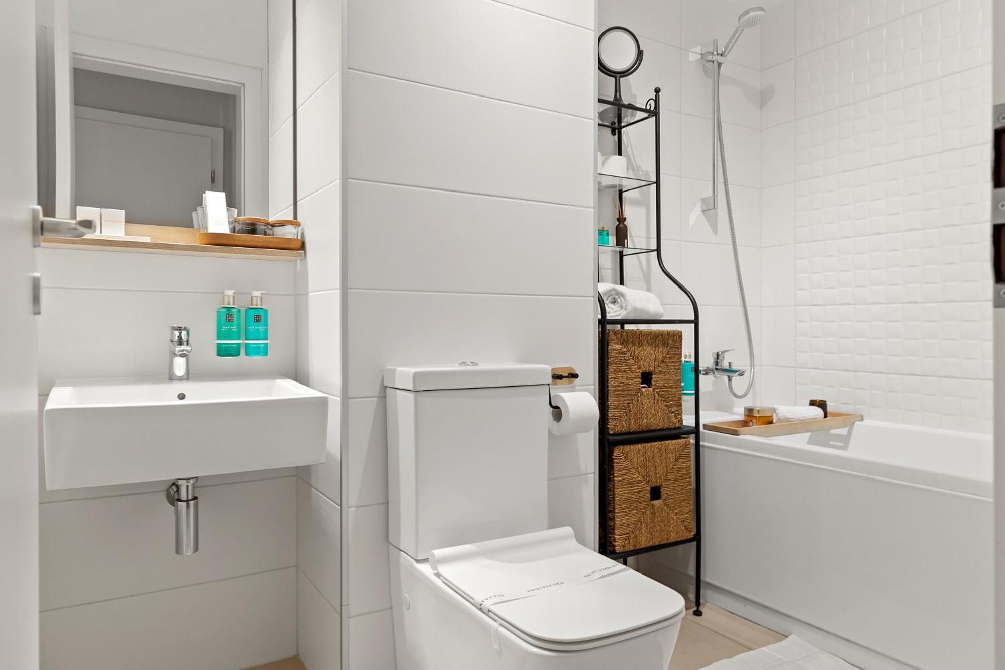Mido Park Apartment With Private Parking & Self Check-In 부쿠레슈티 외부 사진